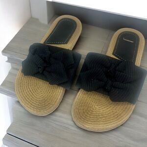 💥Black Bow Sandals – Women’s Size 8 – Cute Summer Style